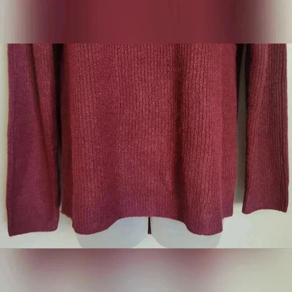Maurices Dells Sweater, Maroon, Womens size small, stretchy, round neck - Picture 4 of 10
